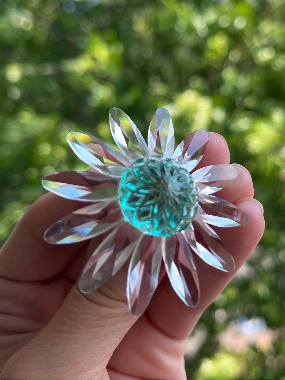 RETIRED Swarovski 2001 Society Member Renewal Gift - Green Daisy/Marguerite